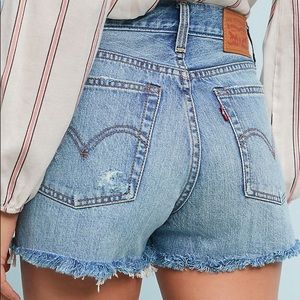 Vintage look Levi’s Wedgie Fit High Waist Shorts